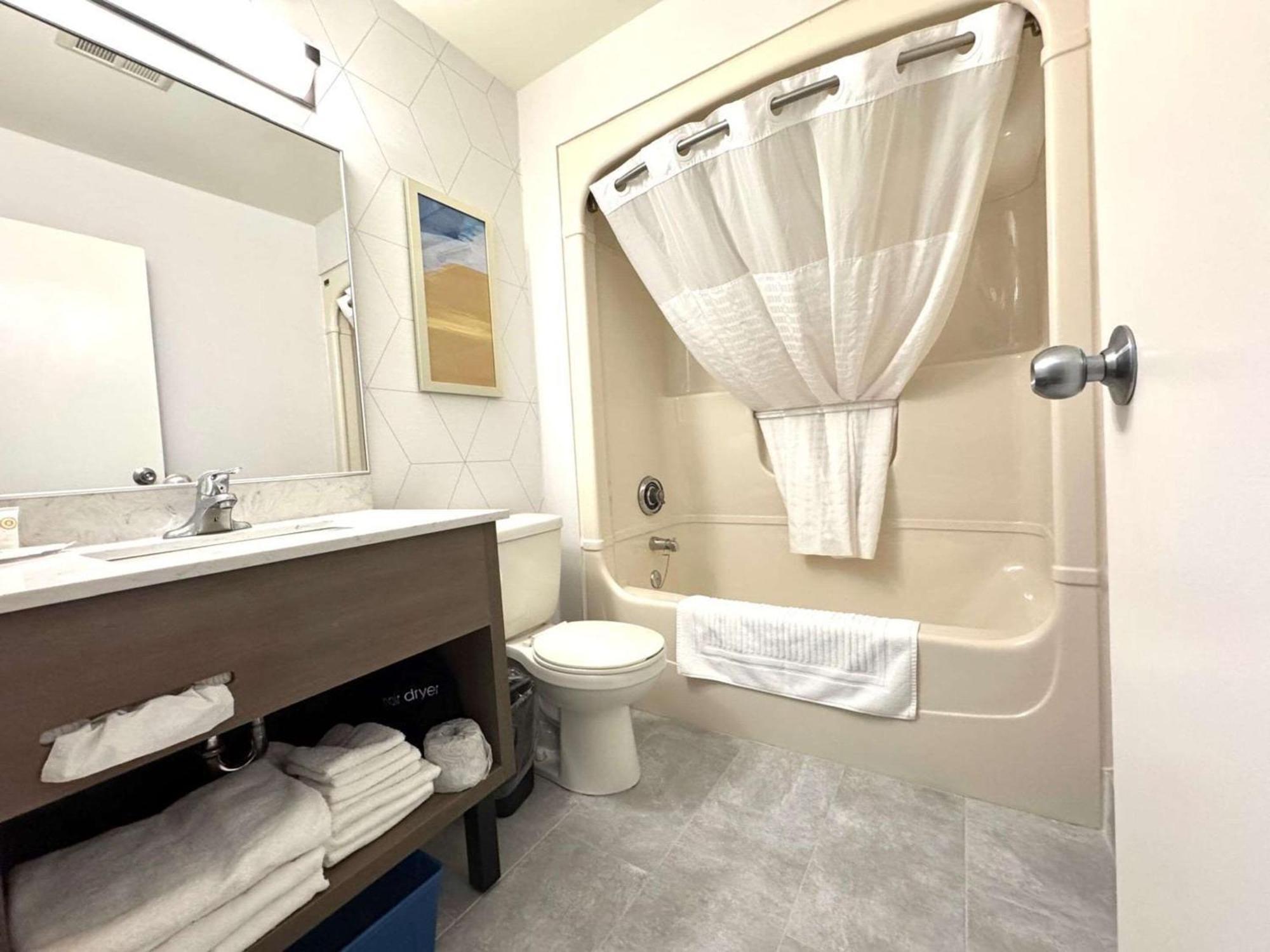 Comfort Inn Saint Catharines Екстер'єр фото