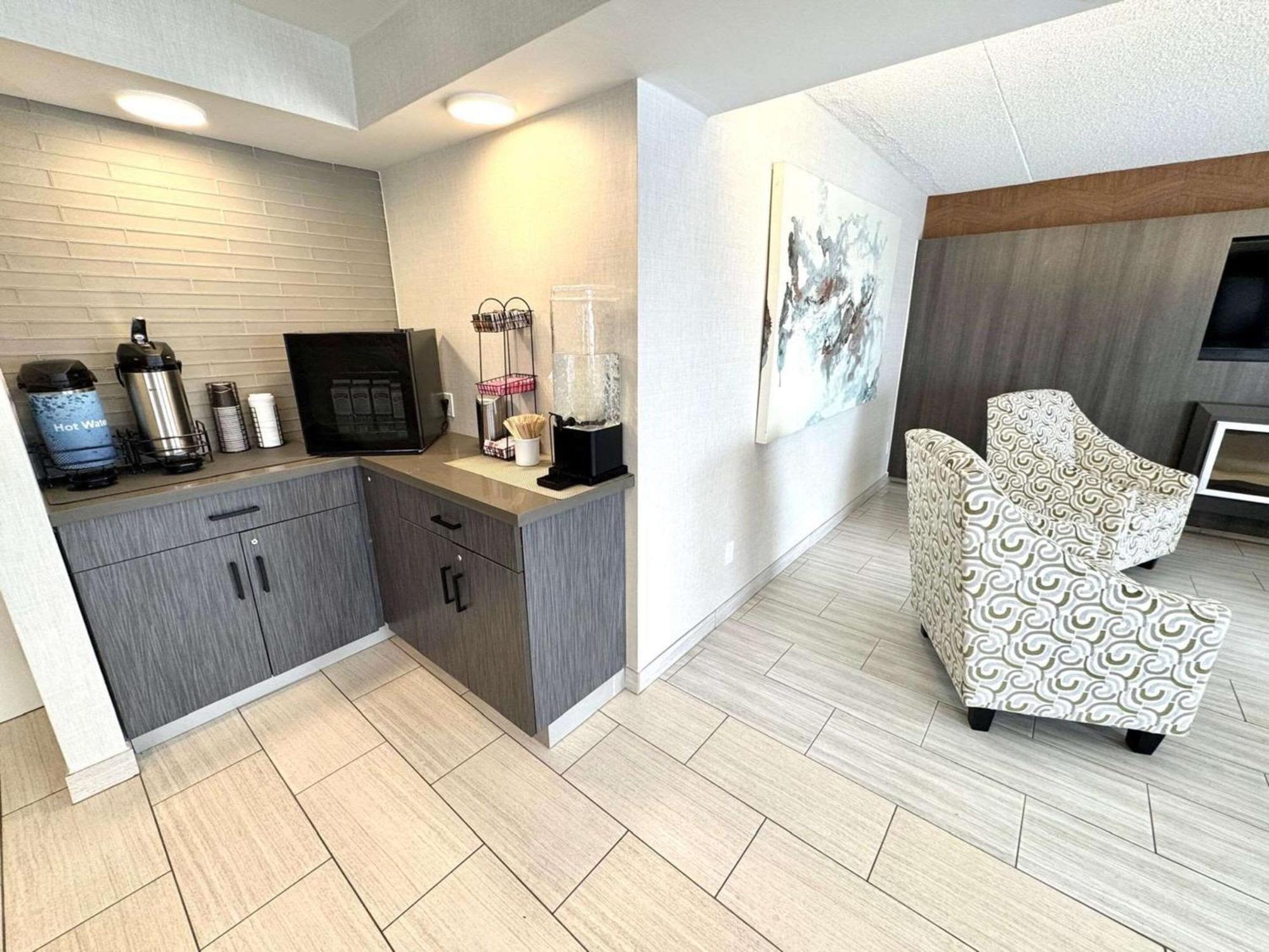 Comfort Inn Saint Catharines Екстер'єр фото
