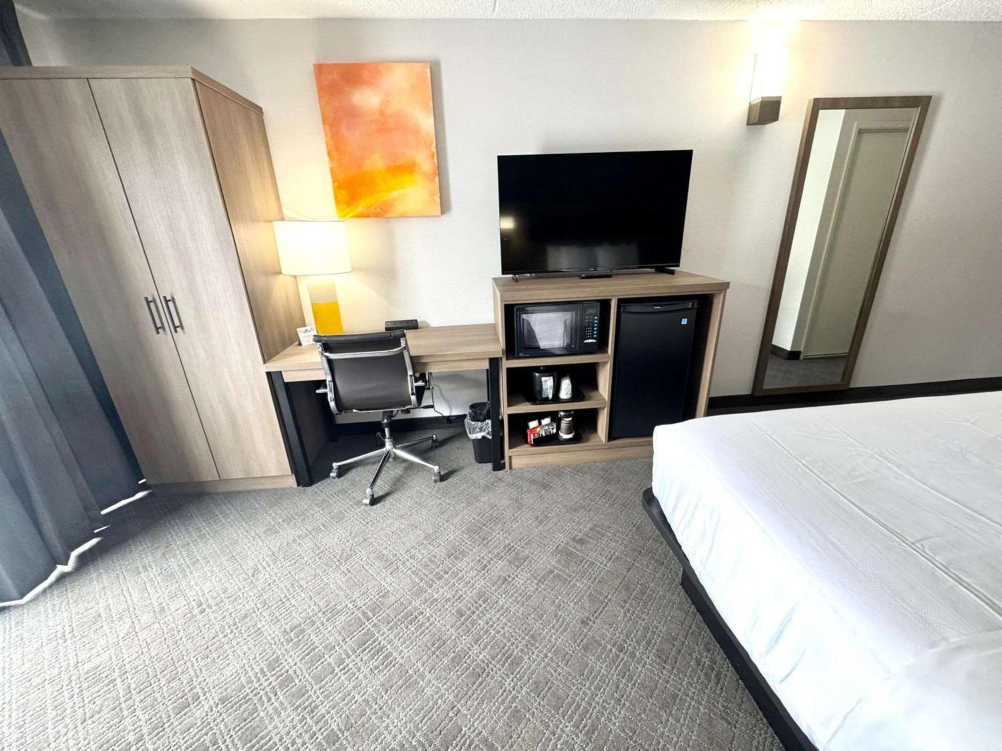 Comfort Inn Saint Catharines Екстер'єр фото