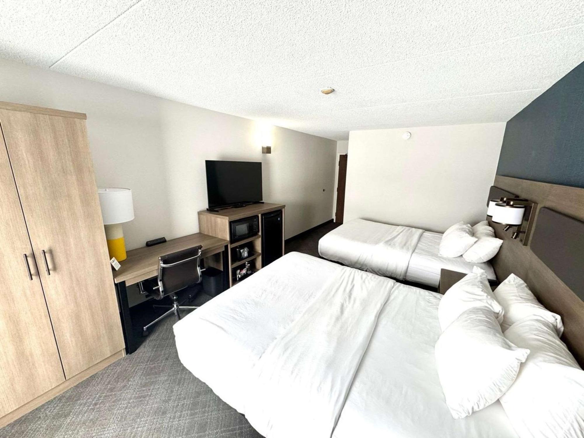Comfort Inn Saint Catharines Екстер'єр фото